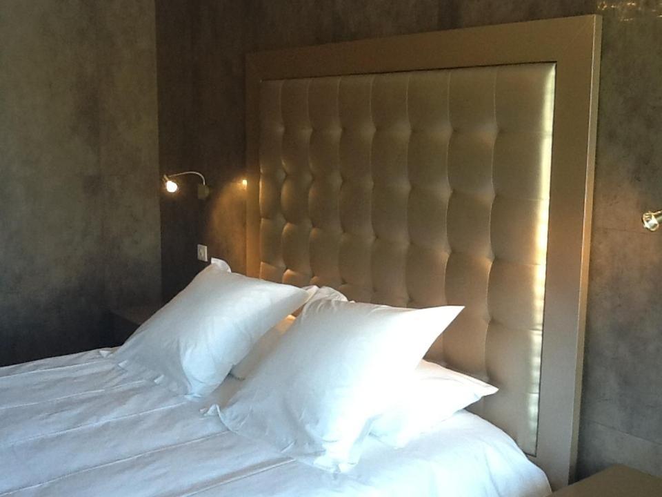 Hotel Les Deux Lions Рьез Номер фото