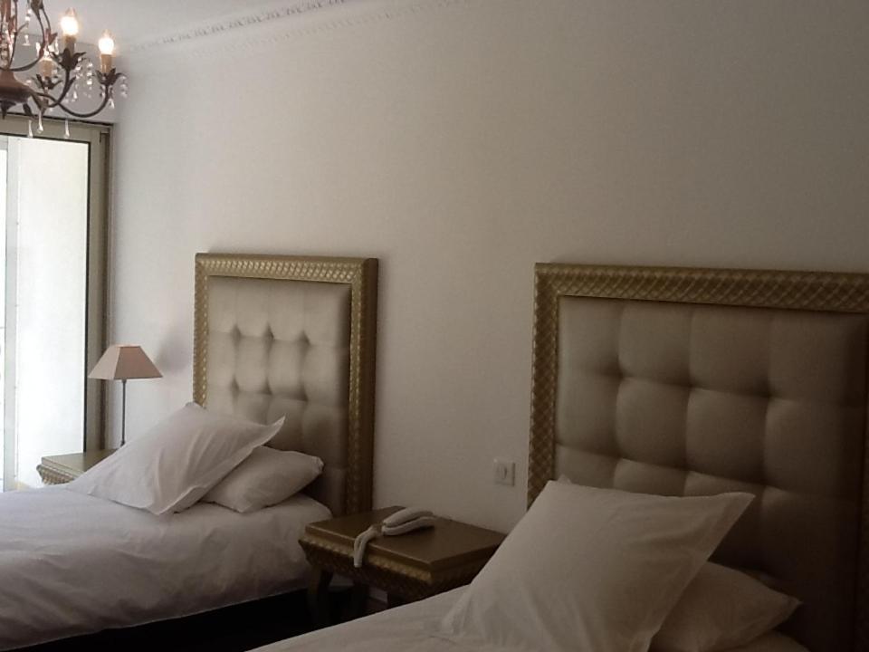 Hotel Les Deux Lions Рьез Экстерьер фото